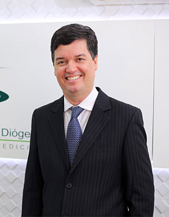 Dr Frederico Fernandes - Cirurgia Plástica e Beleza - Clínica - Dr Alexandre Diógenes